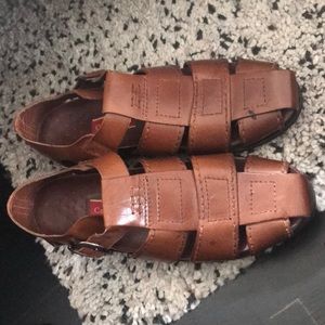 Men’s shoe sandal